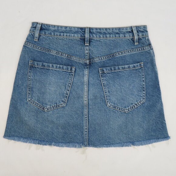 We the Free Zip it Up Denim Mini Skirt Distressed Frayed Raw Hem Blue Size 28 - Picture 2 of 12